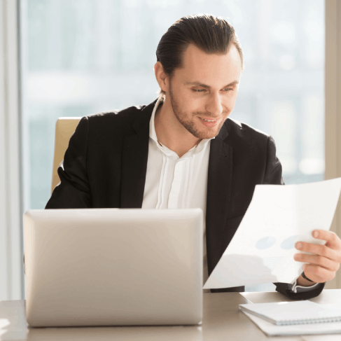 Translator providing top certified translation services in New York to ensure accuracy in contracts and official documents.